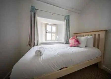 Amazing Townhouse In Centre Pubs, Shops & Dining גלוואיי
